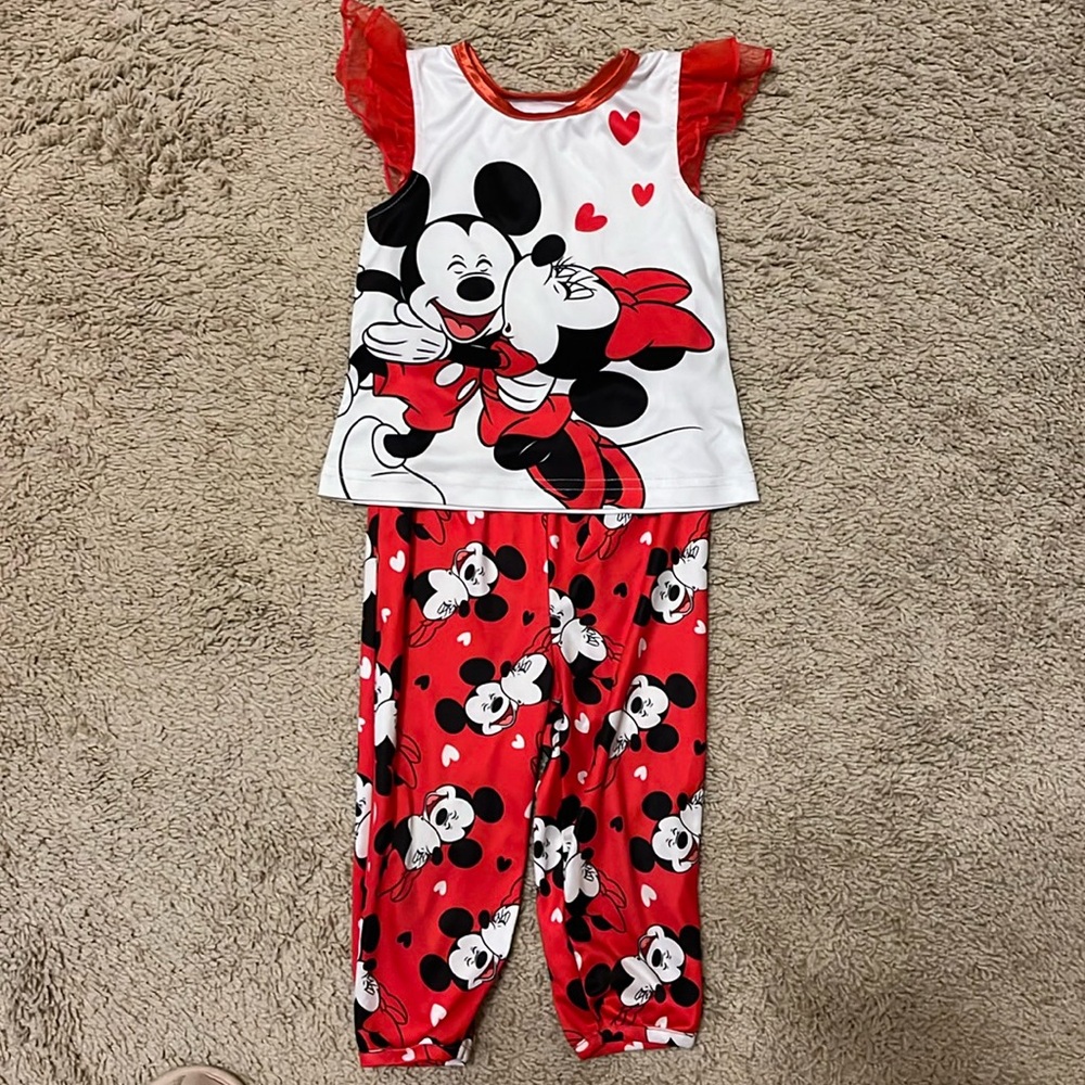 Minnie Mouse Pajama Set